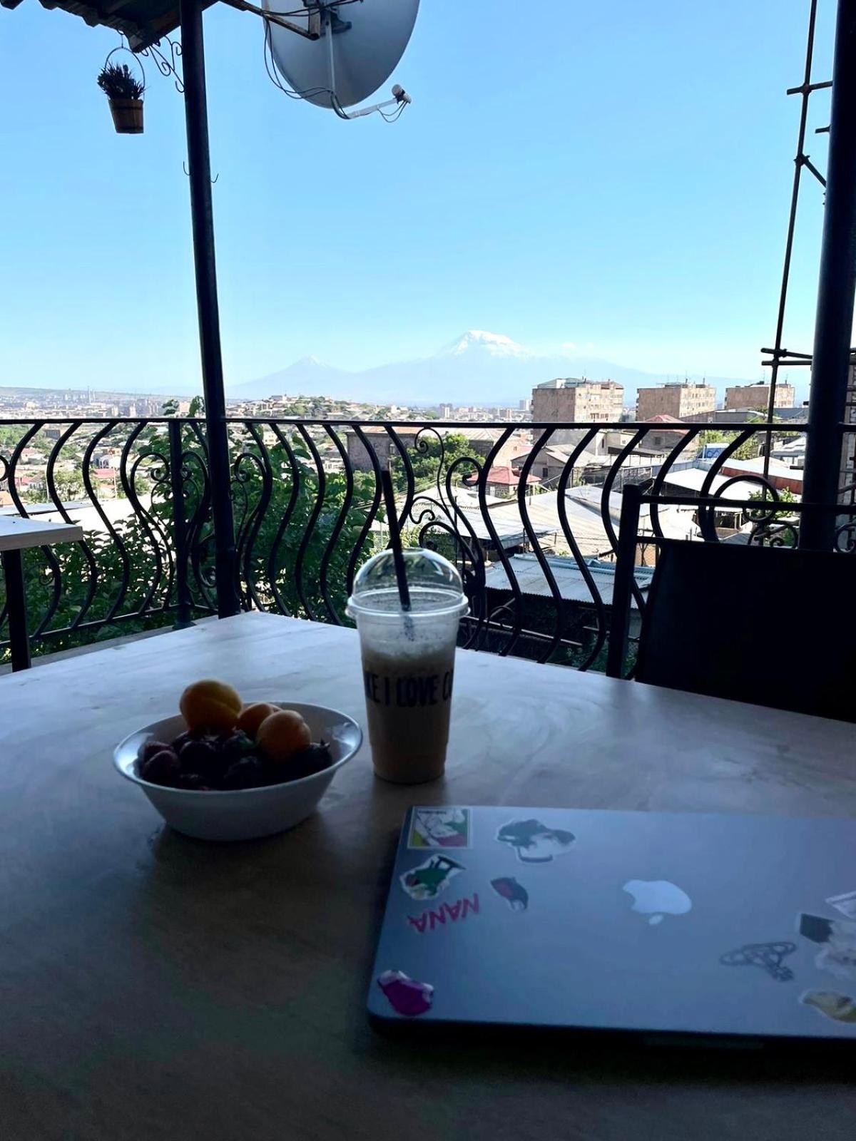 Cozystudio Yerevan Luaran gambar
